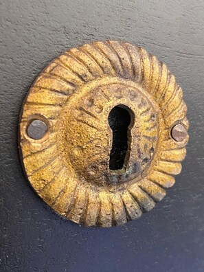 Luxury Suite | In-room safe, desk, soundproofing, iron/ironing board