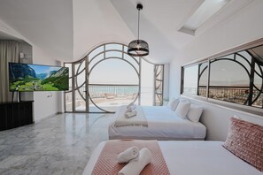 Blackout curtains, soundproofing, free WiFi - Villa Blue Horizon (Tiberias)