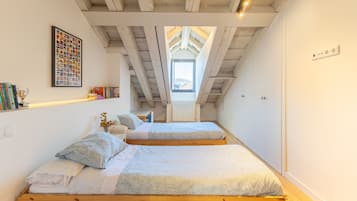 3 dormitorios, tabla de planchar con plancha, wifi y ropa de cama