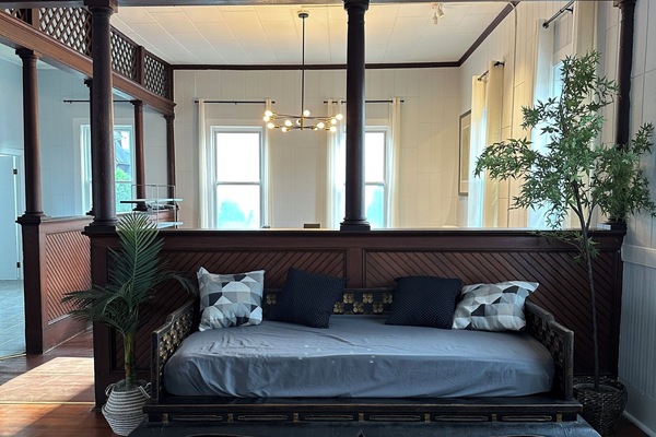 1 soverom, strykejern/-brett og sengetøy