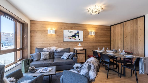 Living area - 71m2 Apartment for 4 Adults and 2 Children (Huez)