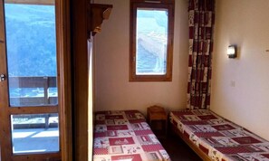 Interior - Dandy 077 (Les Allues)