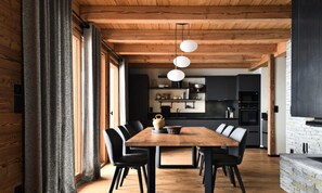 Dining - Pleasant Apartment With High-end Amenities (Les Deux Alpes)