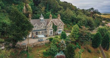 Noddfa Country House
