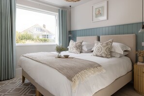 4 makuuhuonetta, Wi-Fi, vuodevaatteet