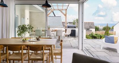 Brennik House - Port Isaac - coastal chic interiors with outdoor sauna