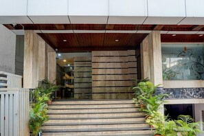 House | Reception