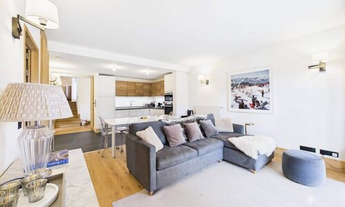 Prestigious Apartment for 6/8 People in La Rosiere 1850, French Alps
