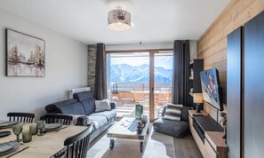 Living area - 43m2 2b+2e Apartment (Huez)
