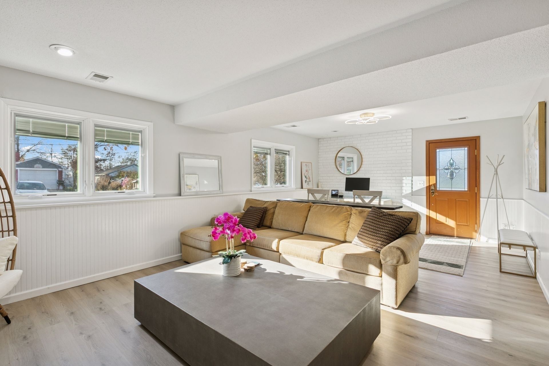 Spacious, Modern 5-bedroom House With Hot Tub Near Medicine Lake - Maple Grove, MN