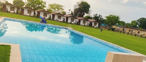 Una piscina techada