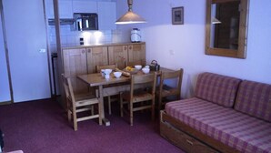 Living area - Arpason 45 (Les Allues)