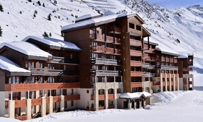 Exterior - Apartment in Belle Plagne on Ski Slopes (La Plagne-Tarentaise)