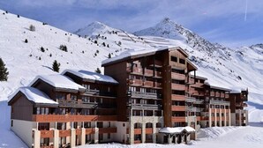 Exterior - Apartment in Belle Plagne on Ski Slopes (La Plagne-Tarentaise)