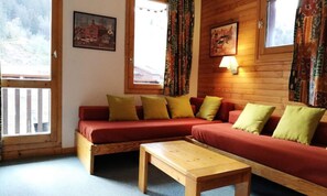 Living area - Lauzes 55 (Les Avanchers-Valmorel)