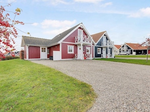 Exterior - 5 Star Holiday Home in Brenderup Fyn (Middelfart)