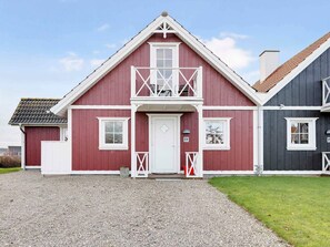 House | Bahagian luar