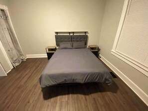 Unclassified image, 3 of 20, button