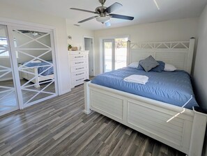 3 soverom, strykejern/-brett, wi-fi (inkludert) og sengetøy