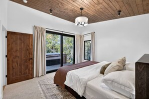 5 habitaciones, cuna de viaje, wifi y ropa de cama 