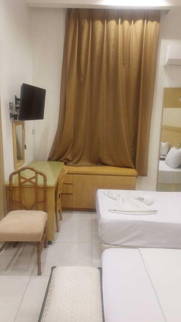 Standard Double or Twin Room, City View