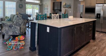 Blue Heron is your waterfront 3BR/2BA Getaway with Boat Lift& huge seawall