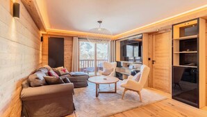 Unclassified image, 2 of 3, button - THE Gypsum Chalets A07 (Les Belleville)