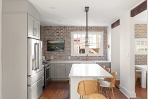 مناشف ورقية