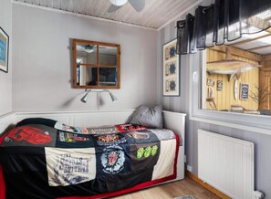 Interior - 4 Star Holiday Home in Bergshamra (Bergshamra)