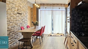 Dining - Charming One-bedroom Apartment on the Ground Floor of a Typical Mountain Chalet (Saint-Sorlin-d'Arves)