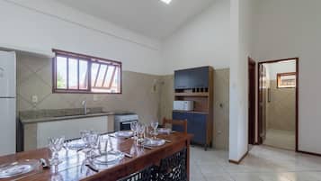 Basic Apartment | Private kitchen