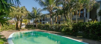 Fully Equipped Apartments in Condo With Pool 500m From Taperapua Beach - Enls