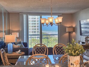 Leilighet, 2 soverom | Oppholdsområde