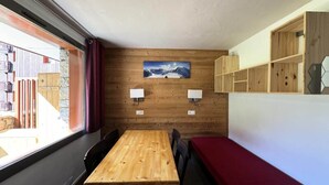 Dining - Holiday Home in Belle Plagne Near Slopes (La Plagne-Tarentaise)