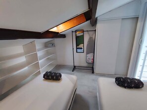 2 Schlafzimmer, Bügeleisen/Bügelbrett, kostenloses WLAN