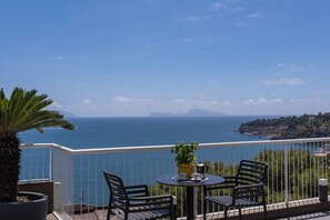 Penthouse, Sea View | Terrace/patio -  PETRARCA BOUTIQUE APARTMENT - SOFIA APARTMENTS (Naples)