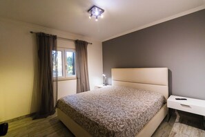 3 Schlafzimmer, Bügeleisen/Bügelbrett, WLAN, Bettwäsche
