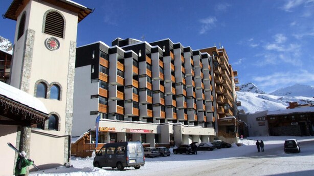 Exterior - Holiday Home in Peclet by Ski Slopes (Les Belleville)