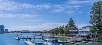3 bedroom Villa walking distance to Mandurah foreshore