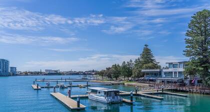 3 bedroom Villa walking distance to Mandurah foreshore