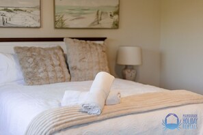 3 Schlafzimmer, Bügeleisen/Bügelbrett, WLAN, Bettwäsche