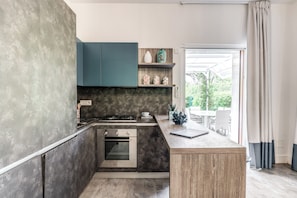 Apartment, Private Pool | Private kitchen | Full-sized fridge, microwave, oven, stovetop -  IL CANTO DELLE SIRENE - SOFIA APARTMENTS (Sorrento)