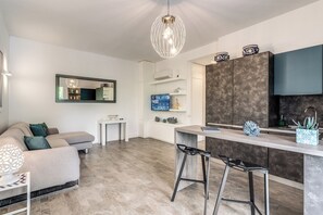 Apartment, Private Pool | Living area | Flat-screen TV -  IL CANTO DELLE SIRENE - SOFIA APARTMENTS (Sorrento)