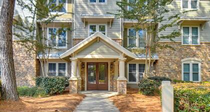 Lake Oconee Creekside Condo w/ Dock Access
