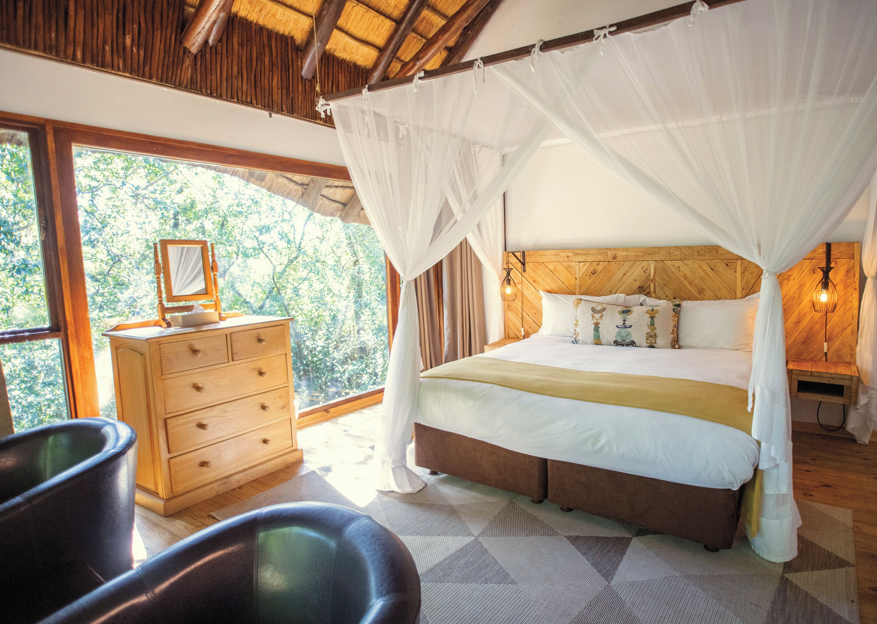 Deluxe Chalet, 3 Bedrooms | In-room safe, desk, laptop workspace, free cribs/infant beds