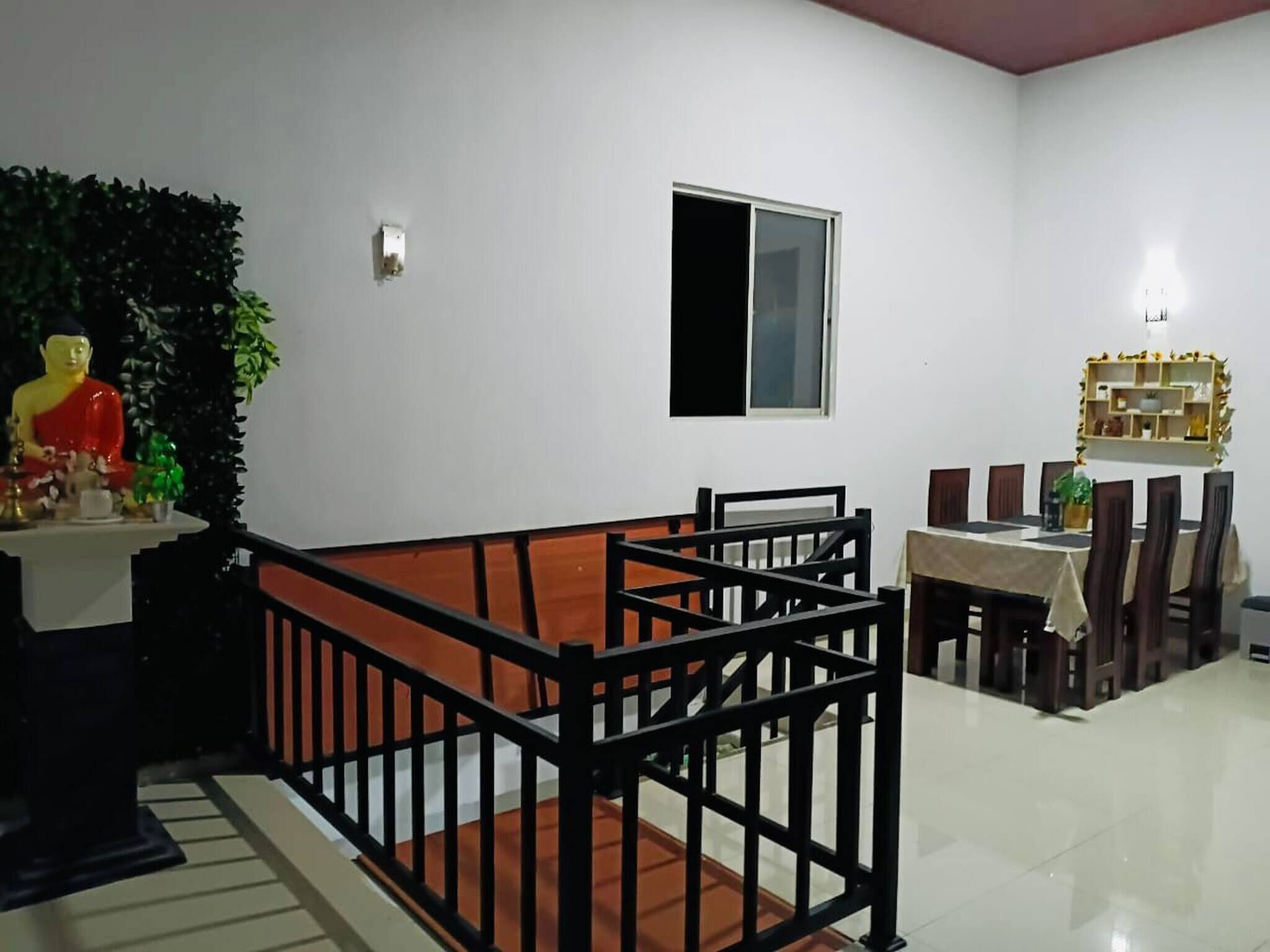House, 2 Bedrooms, Smoking, Balcony | Dining