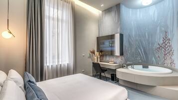 In-room safe, desk, laptop workspace, blackout curtains