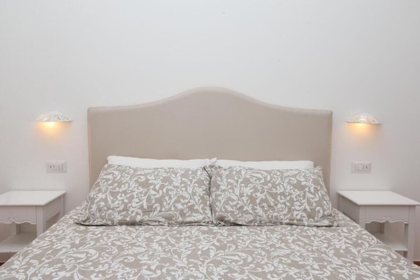 واي فاي وملاءات أسرّة