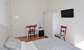 1 camera, Wi-Fi, lenzuola