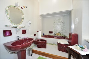 Hair dryer, towels